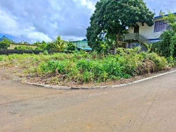 Urgent Sale: Beautiful Plot at L'Avenir St Pierre (9 p), near Smart City