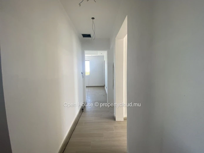 Exclusive # Local market # Goodlands # Apartment for sale of 113m², 3 bedrooms, fully furnished, sea view, communal r... (Sole Mandate)