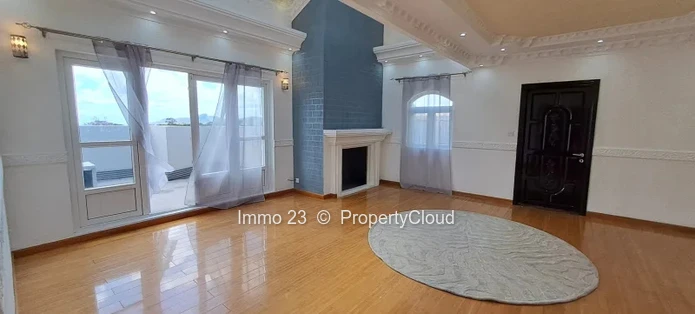Penthouse - 5 chambres - Beau Bassin - Ref. PE81870VE
