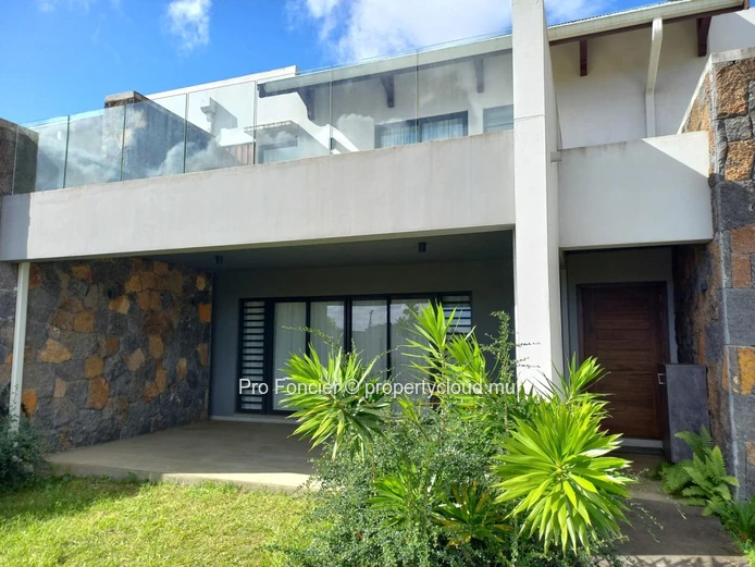 Duplex for rent in Moka - A Must See!