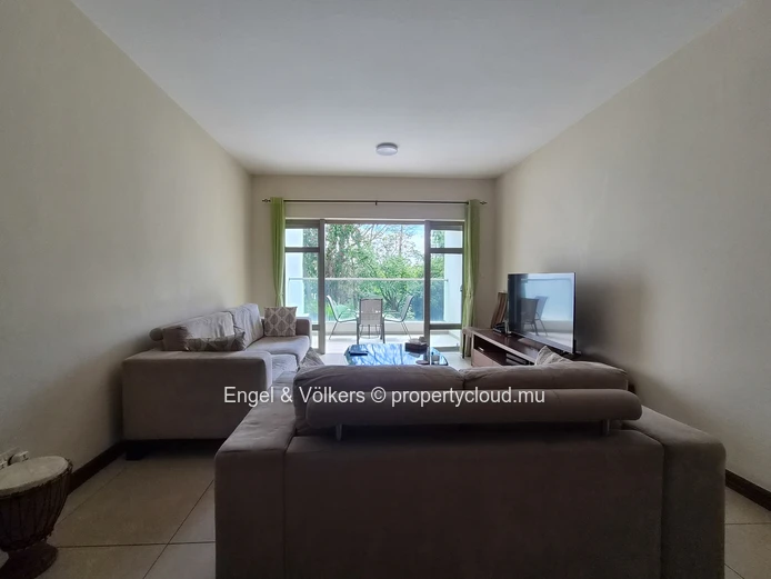 Spacious 3-Bedroom Apartment in a Convenient Coastal Location