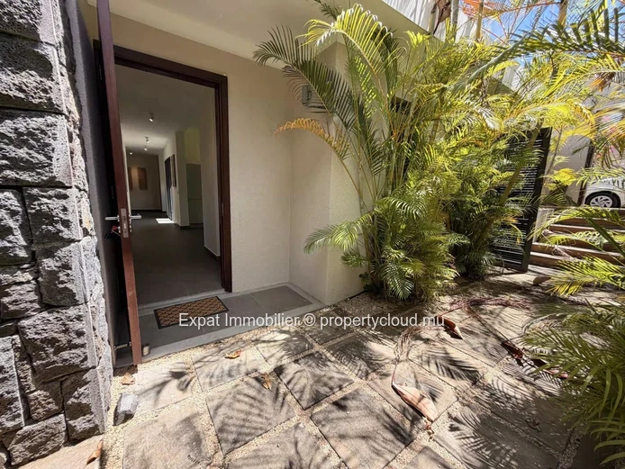 Villa contemporaine 4 chambres à louer – Pereybère