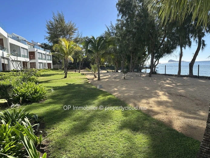 3-Bedroom Penthouse in Melville with Private Pool