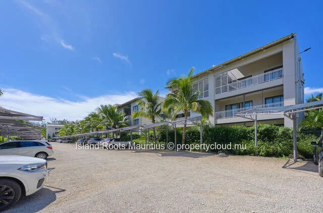 Penthouse à vendre à Péreybère – Piscine privée sur le rooftop