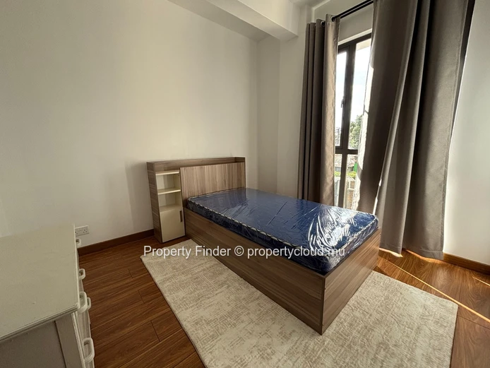 Appartement rénové de 3 chambres au centre de Beau Bassin