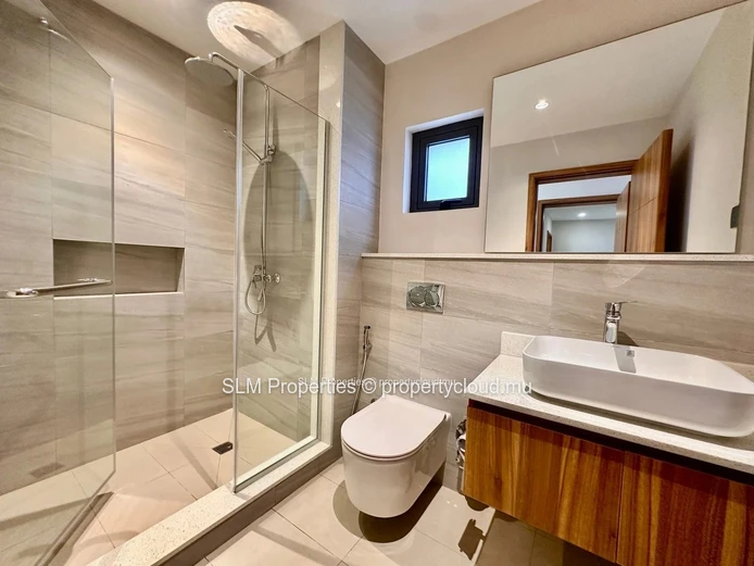 Moka- Elegant and Modern 3 bedroom Penthouse with panoramic views