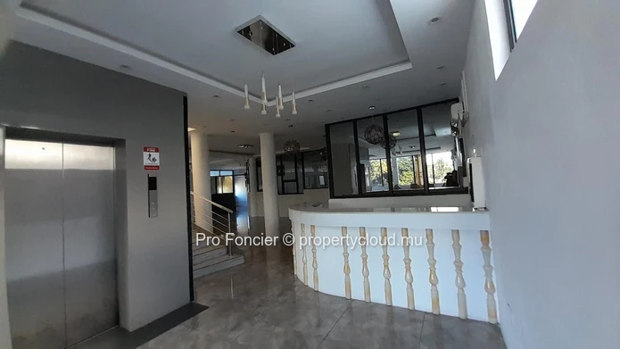 Commercial space for rent in Rose-Hill - Ideally located