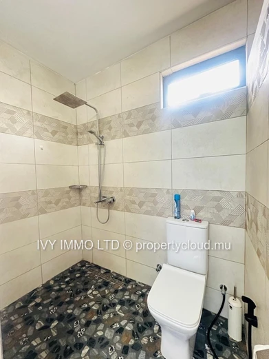 House for Rent – Grand Baie, Chemin 20 Pieds