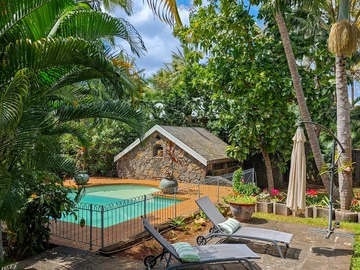 5 Bedroom Villa