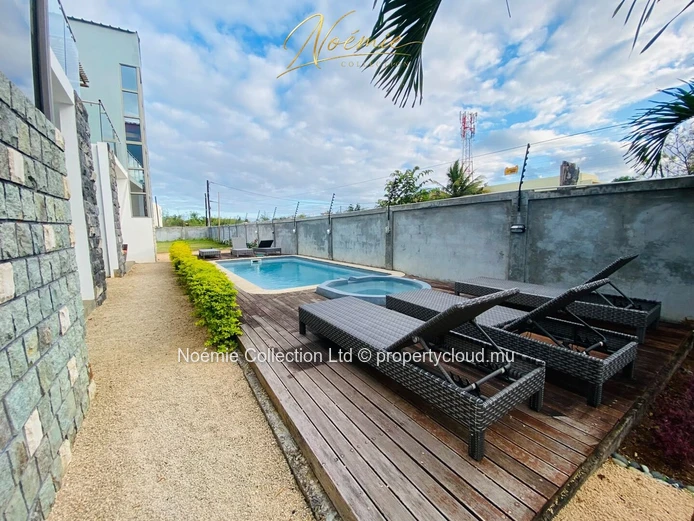 4-Bedroom Furnished Villa for Rent in Pointe aux Biches