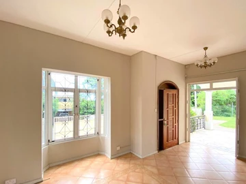 4 Bedroom Villa