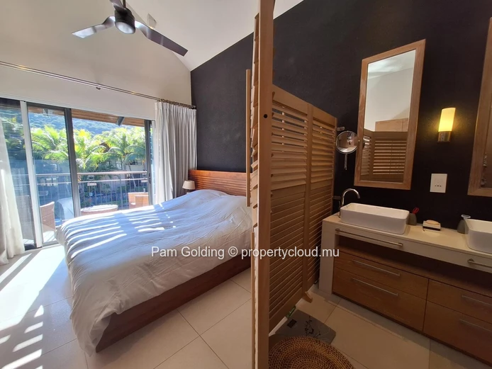 3-Bedroom Townhouse for Sale in La Balise Marina, Mauritius – Private Mooring, Pool & Optional Boat Garage