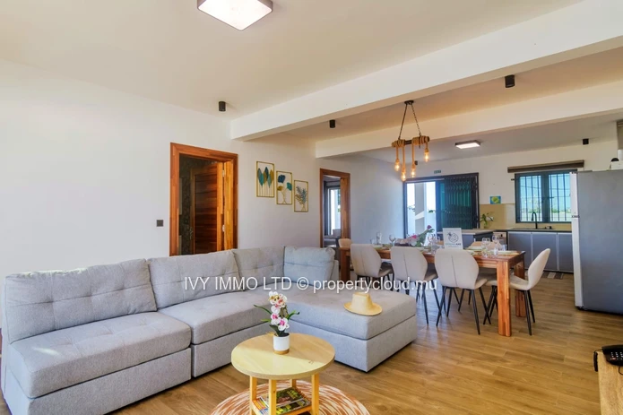 Villa For Rent – Grand Baie