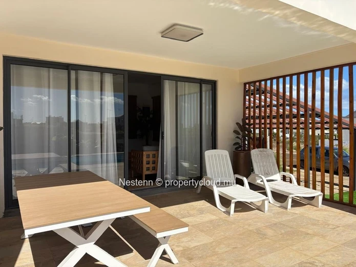 Spacieuse maison familiale de 3 chambres avec piscine privée dans une résidence sécurisée