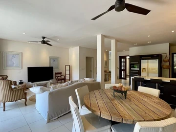 3 Bedroom Townhouse, Duplex