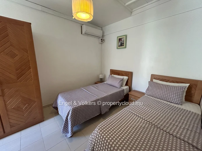 Charming Triplex House for Sale in Flic en Flac – Reserved for Mauritian Citizens