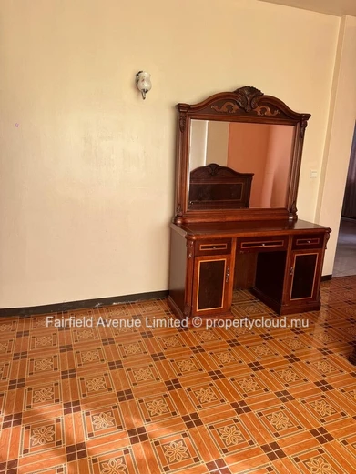 Maison 6 chambres avec piscine à vendre à Montagne Ory