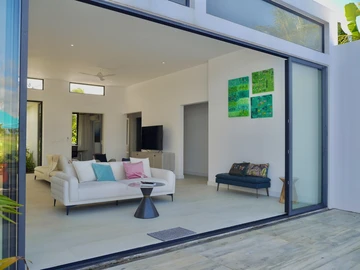 4 Bedroom Villa