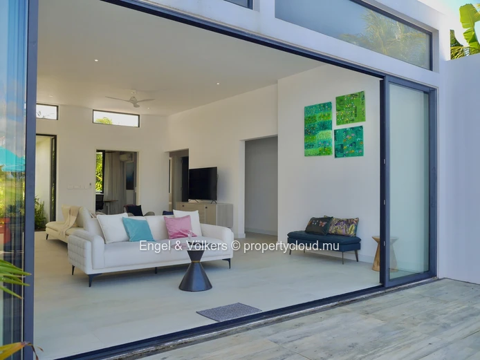 Private Golf-Front Living in the Heart of Azuri