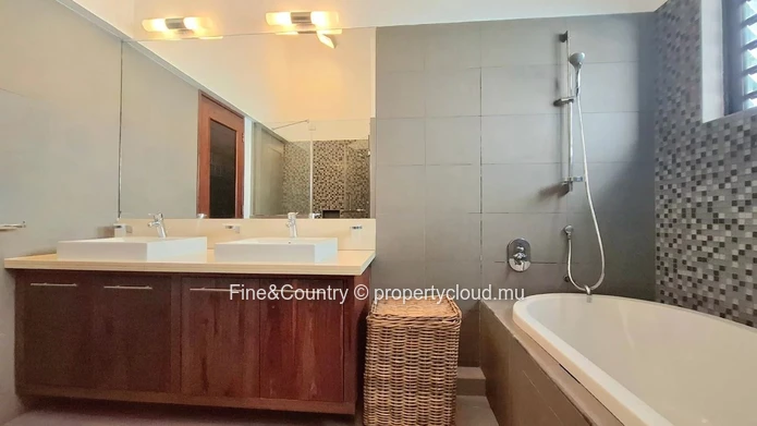 River View Apartment for rent in Moka