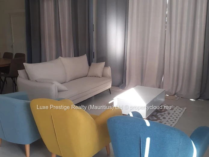Villa Moderne et Spacieuse de 3 Chambres avec Piscine à Trou aux Biches