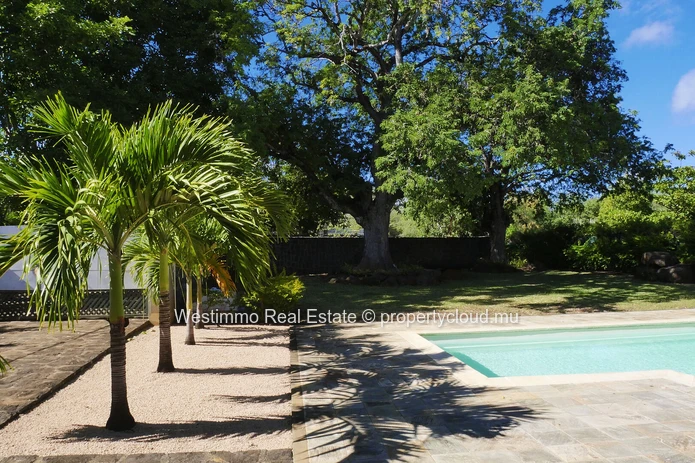 Villa coloniale 4 chambres à louer à Rivière Noire