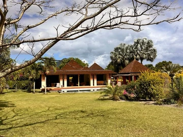 4 Bedroom Villa