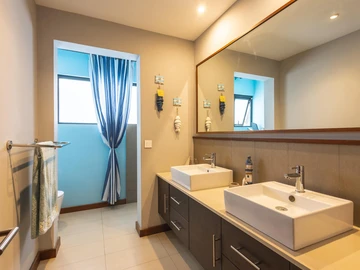 Private 4 Bed Villa just minutes from Bain Boeuf Beach