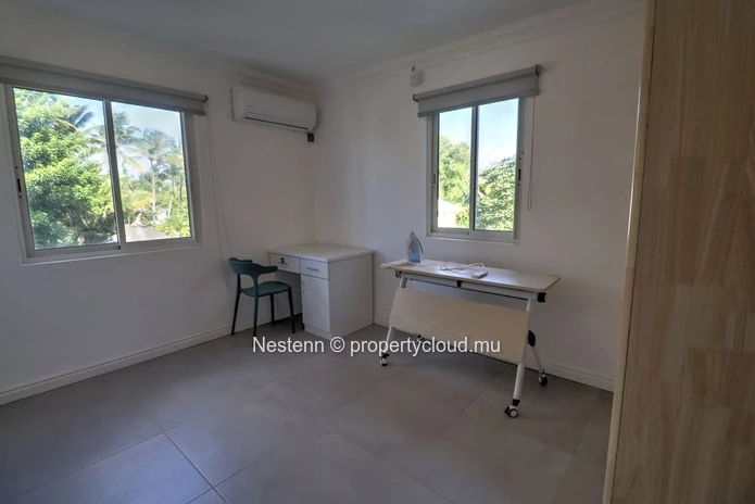 Appartement de 3 chambres récemment rénové à louer à Pointe aux Canonniers