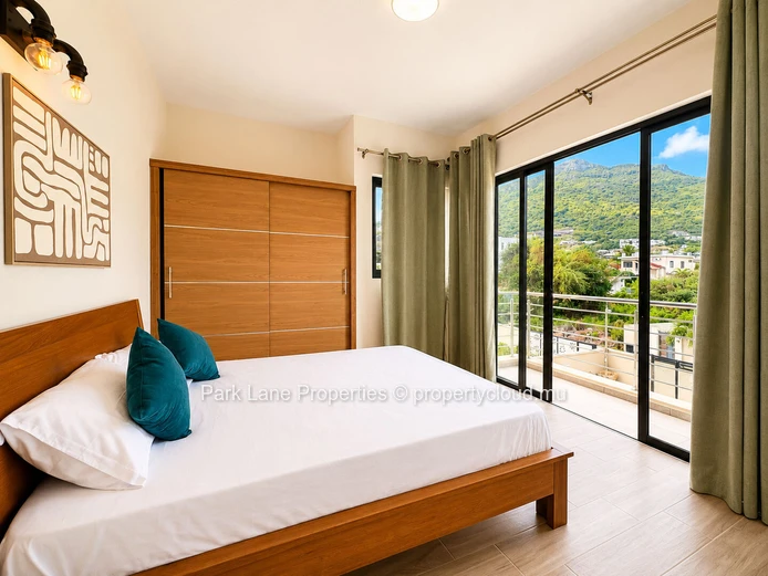 Brand-New Apartment Just 100 Metres from La Preneuse Beach