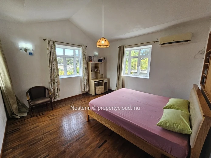 3 bedrooms apartment well located 