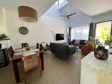 4 Bedroom Townhouse, Duplex