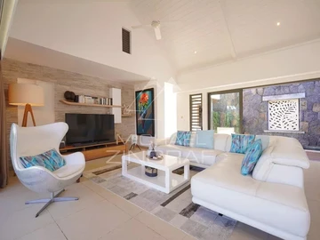 4 Bedroom Villa