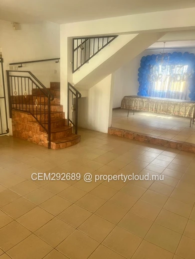 Maison meublée à vendre à Grand Baie
