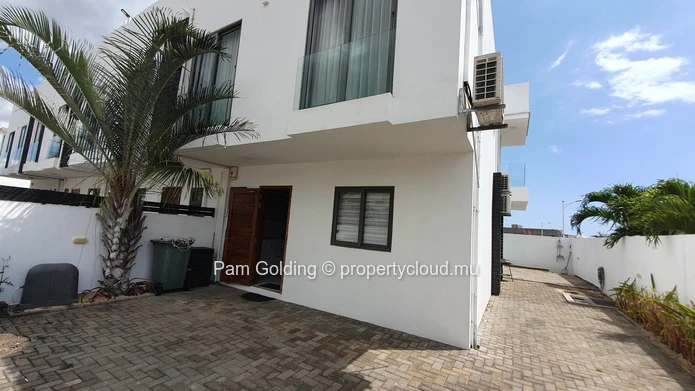Recent corner plot duplex