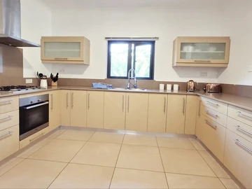 3 Bedroom Villa