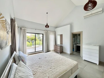 3 Bedroom Townhouse, Duplex