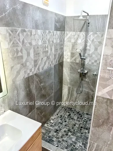 Villa In Secure Estate 3Bed