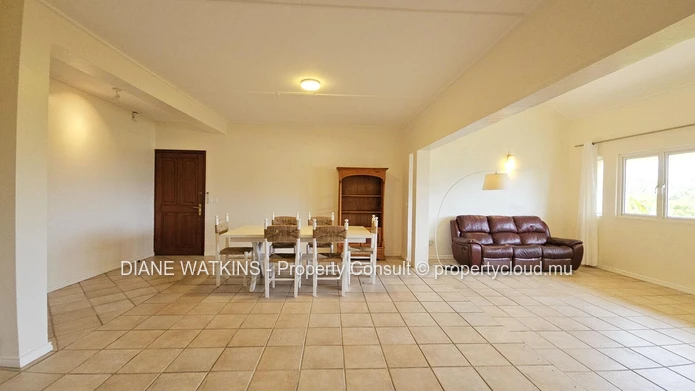 A louer - Appartement de 2 chambres à Curepipe