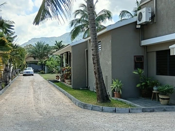 5 Bedroom Villa