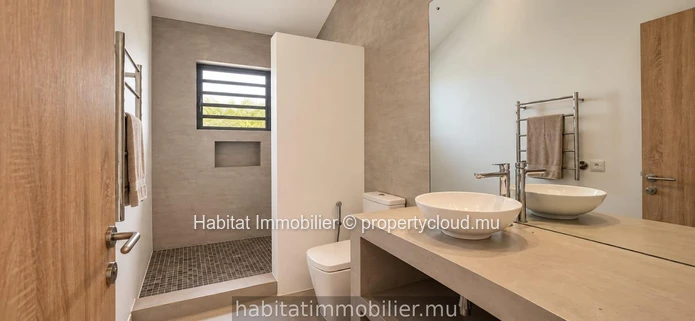 Villa moderne de 335 m2 meublé et équipé à Moka