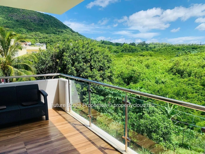 Votre sanctuaire privé avec une vue imprenable sur les montagnes !