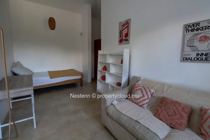 Charmante villa de 3 chambres avec piscine privée à Péreybère