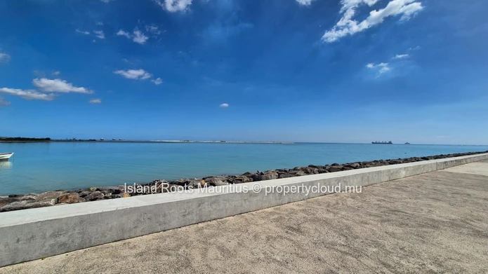 Beachfront residential land for sale in Baie du Tombeau 
