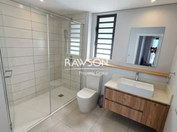 3 Bedroom Townhouse, Duplex