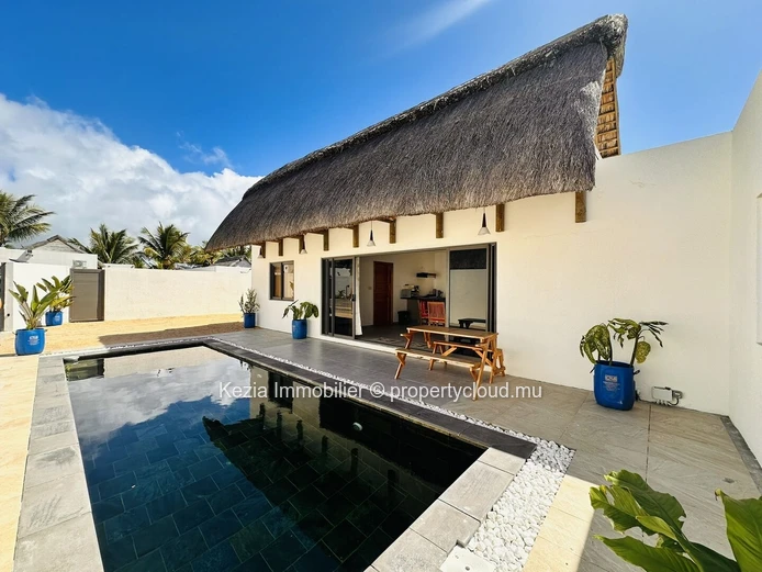 Single-Storey Villa With A Warm And Inviting Atmosphere