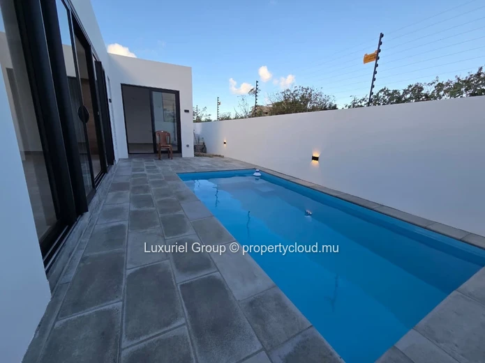 Villa for Sale in Pereybere – Local Market