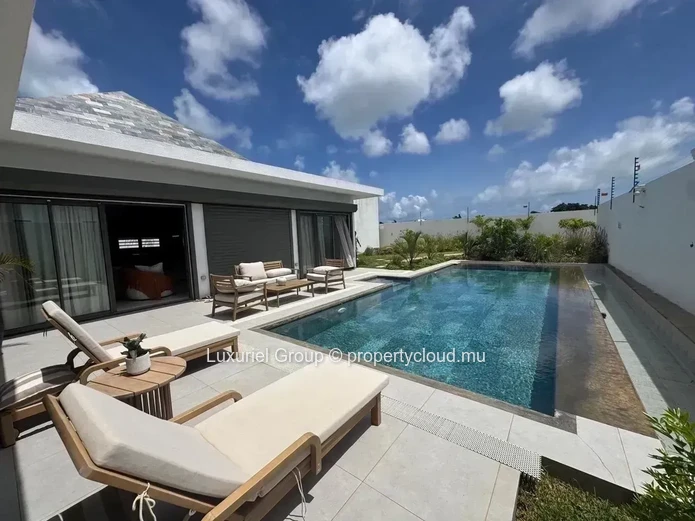 Superbe Villa Contemporaine Avec Annexe Privée Indépendante
