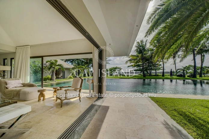 Exceptional villa with 180° view - BEAU CHAMP -