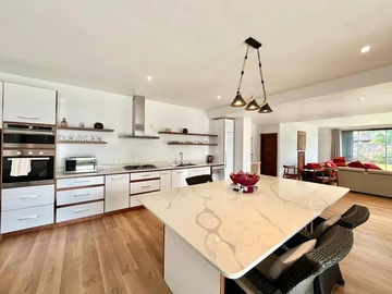 4 Bedroom Villa